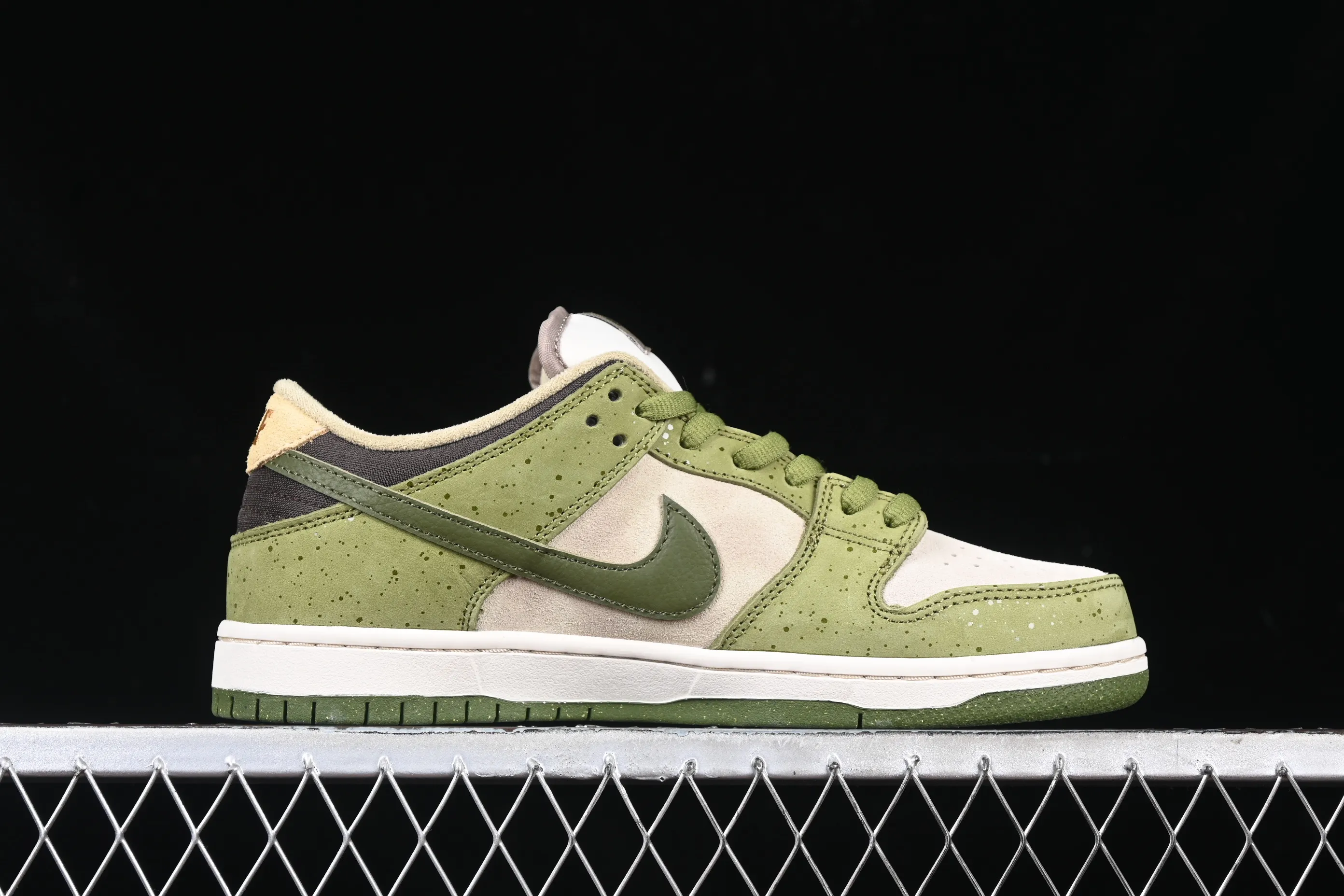 All categories Nk SB Dunk series Nk SB Dunk Low low-top sneakers Yuto Horigome x Nk SB Dunk joint model 2.0 low-top casual sneakers HF8022-300